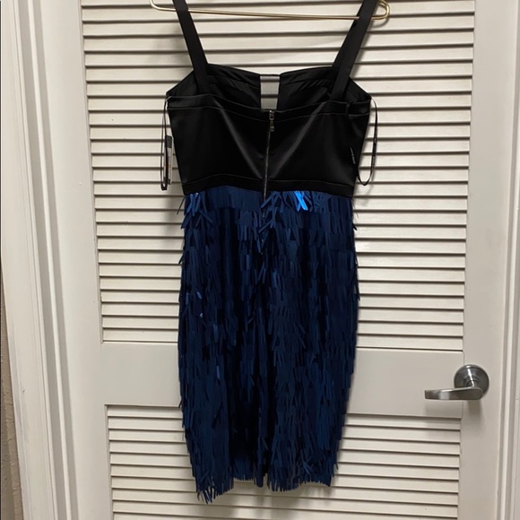 NWT Guess Dress - Picture 6 of 7